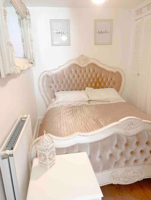 Lovely Two Bedroom Apartment, With Private Garden! Torquay Εξωτερικό φωτογραφία